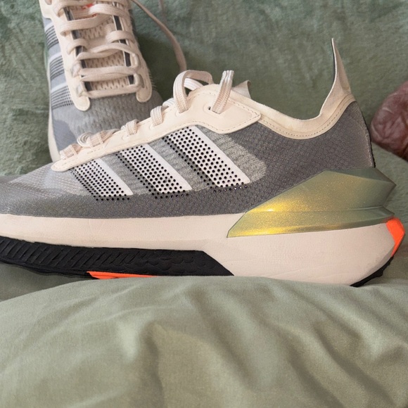 EUC Adidas White and Gray Running Shoes - Picture 7 of 8